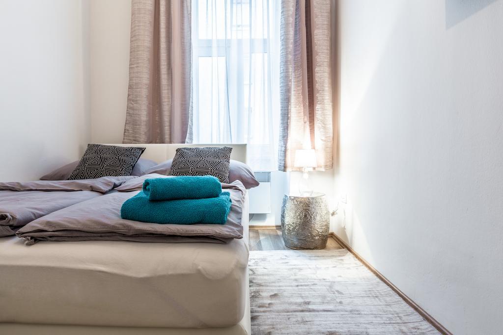 Holiday & Business Apartments 1140 Wina Bagian luar foto