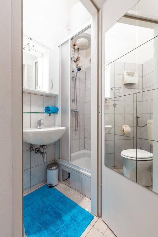 Holiday & Business Apartments 1140 Wina Bagian luar foto