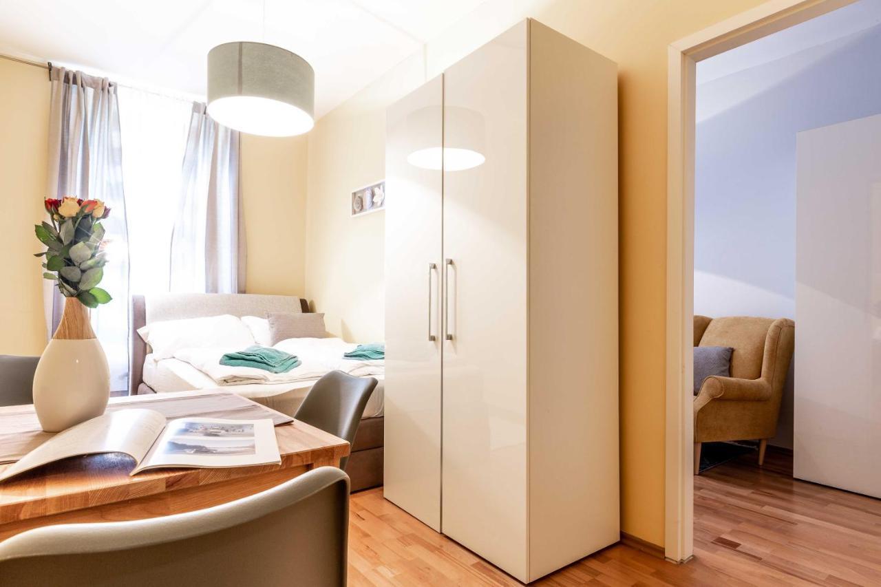 Holiday & Business Apartments 1140 Wina Bagian luar foto