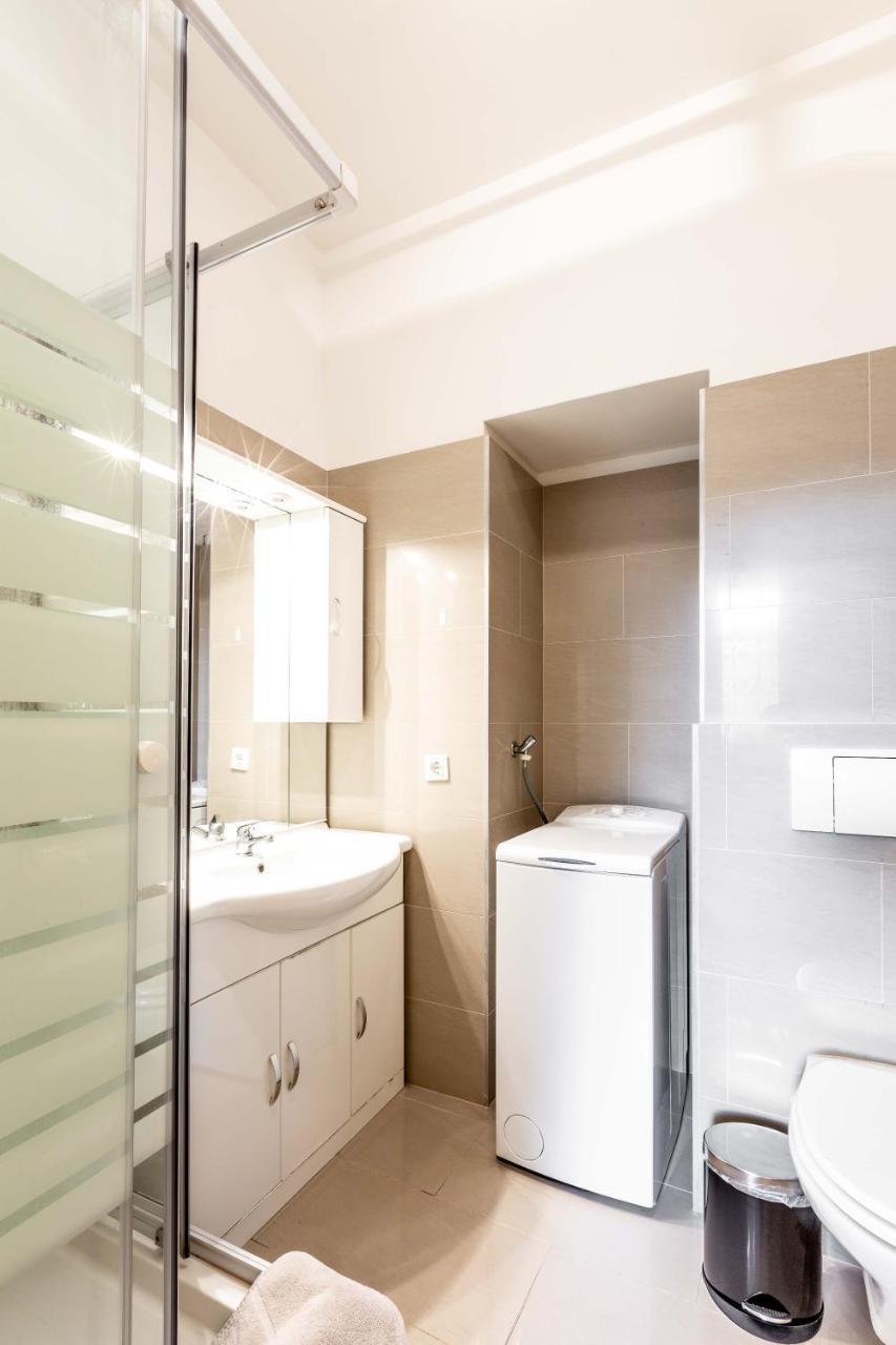 Holiday & Business Apartments 1140 Wina Bagian luar foto